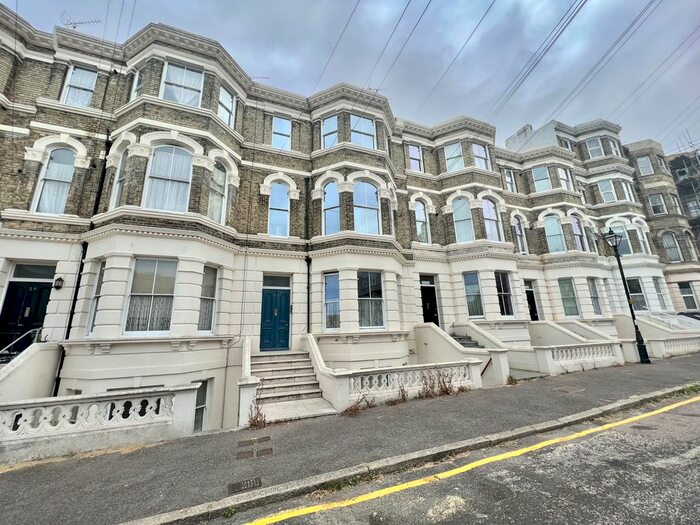 2 Bedroom Flat To Rent In Dalby Square, Cliftonville, Margate, CT9