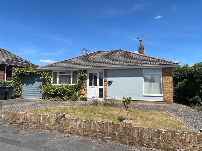 2 Bedroom Detached Bungalow For Sale In Ilynton Avenue, Firsdown, Salisbury, SP5