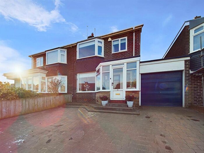3 Bedroom Semi-Detached House For Sale In Astley Gardens, Seaton Sluice, Whitley Bay, NE26