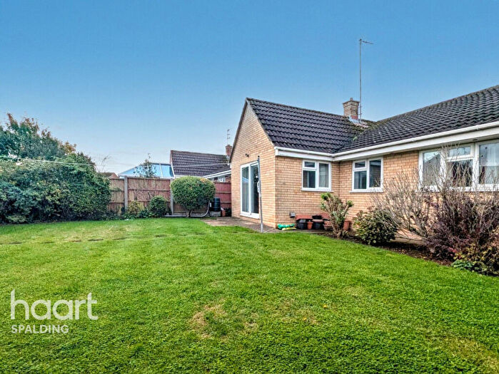 3 Bedroom Detached Bungalow For Sale In Falklands Road, Sutton Bridge, PE12