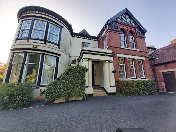 6 Bedroom Cottage To Rent In Main Residence Gf, B17