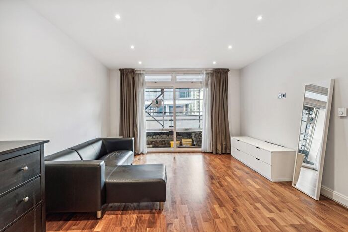 2 Bedroom Flat To Rent In Sesame Apartments, Holman Road, SW11