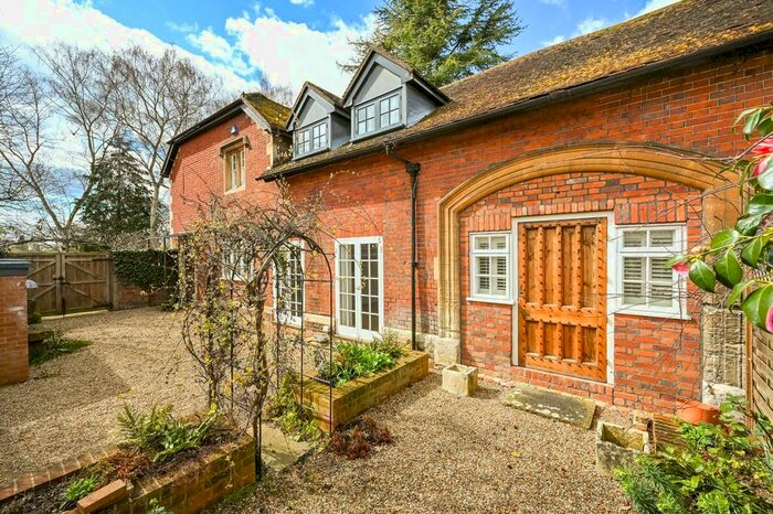 3 Bedroom Semi-Detached House To Rent In Park Road, Stoke Poges, Slough, SL2