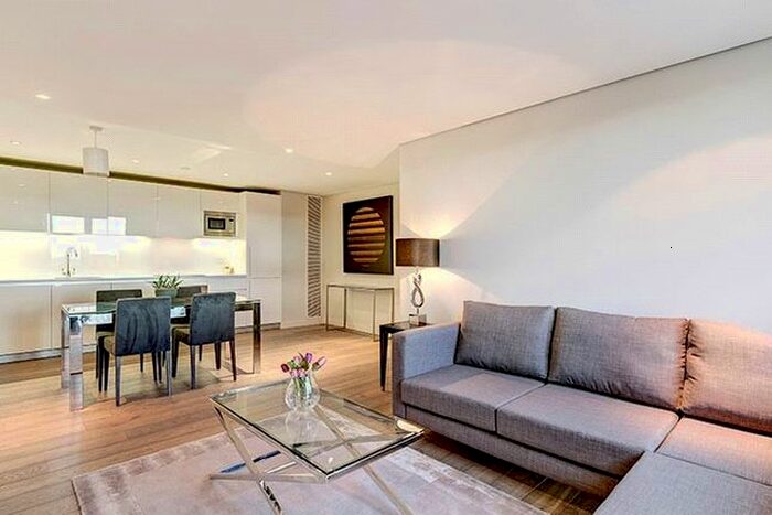 3 Bedroom Flat To Rent In Merchant Square East, Paddington, W2