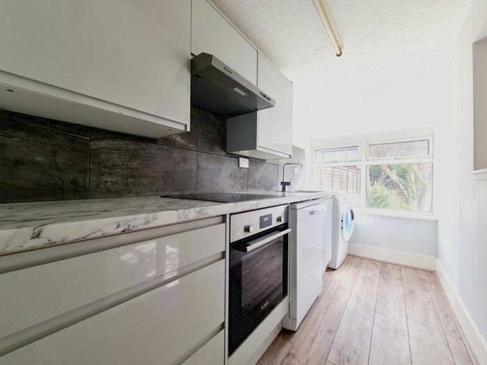 4 Bedroom Detached House To Rent In Parkstone Avenue, London, N18