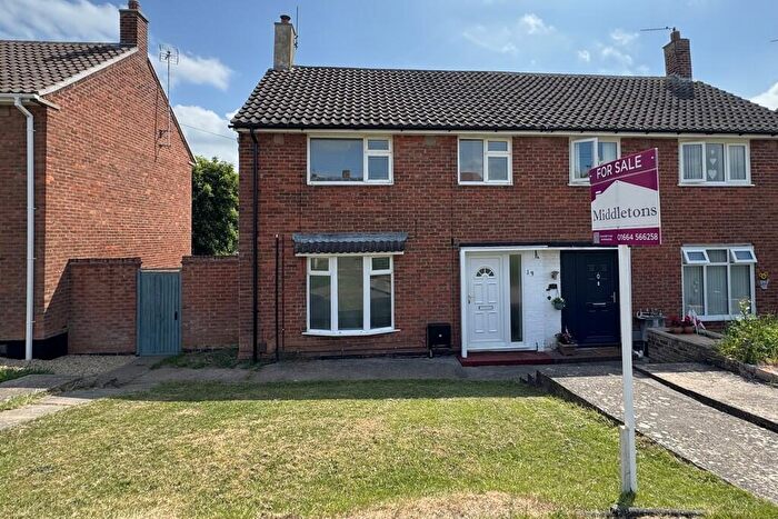 3 Bedroom Semi-Detached House For Sale In Sherwood Drive, Melton Mowbray, LE13