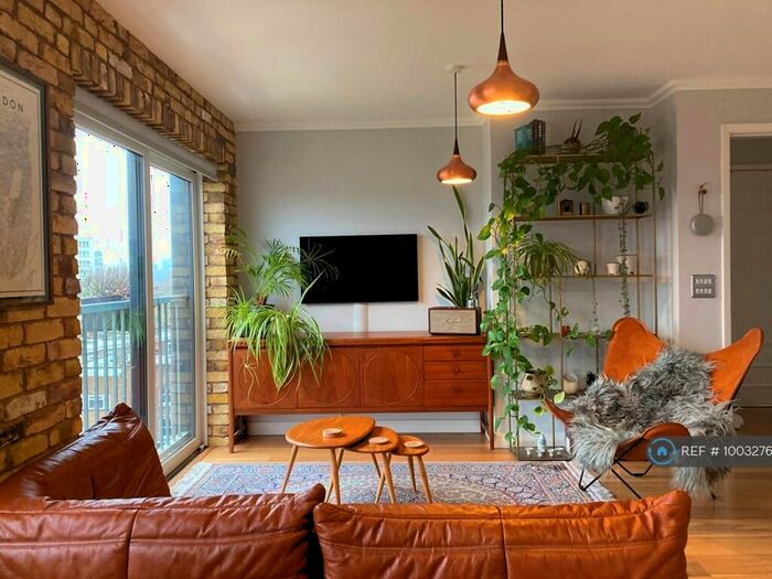 1 Bedroom Flat To Rent In Cresset Road, London, E9