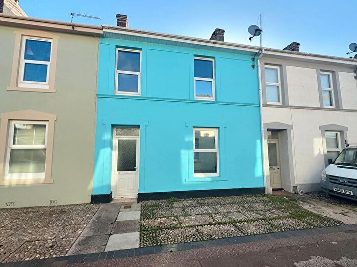 4 Bedroom Terraced House For Sale In Plainmoor, Torquay, TQ1