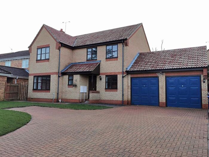 4 Bedroom Detached House To Rent In Appledown Drive, Bury St Edmunds, Suffolk, IP32