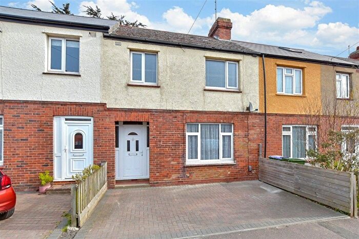 3 Bedroom Terraced House For Sale In Seabrook Road, Hythe, Kent, CT21