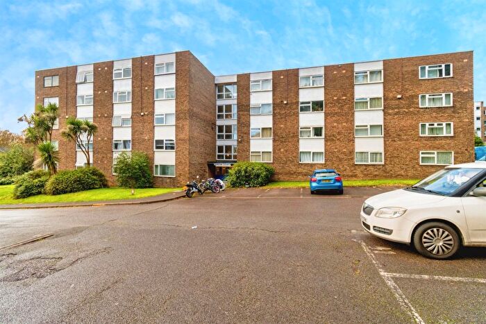 1 Bedroom Flat For Sale In Anson Drive, Southampton, SO19
