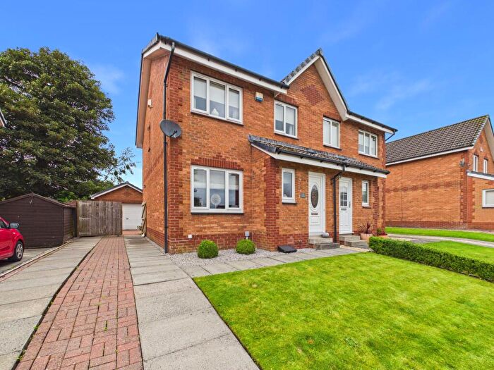 3 Bedroom Semi-Detached House For Sale In Forsyth Court, Lanark, ML11