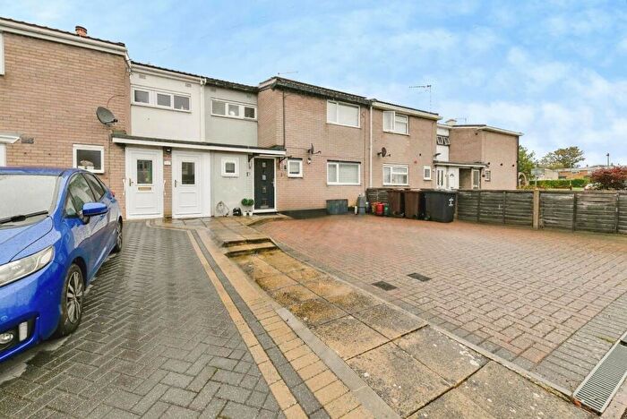 3 Bedroom Terraced House For Sale In Valley Way, Stevenage, Hertfordshire, SG2