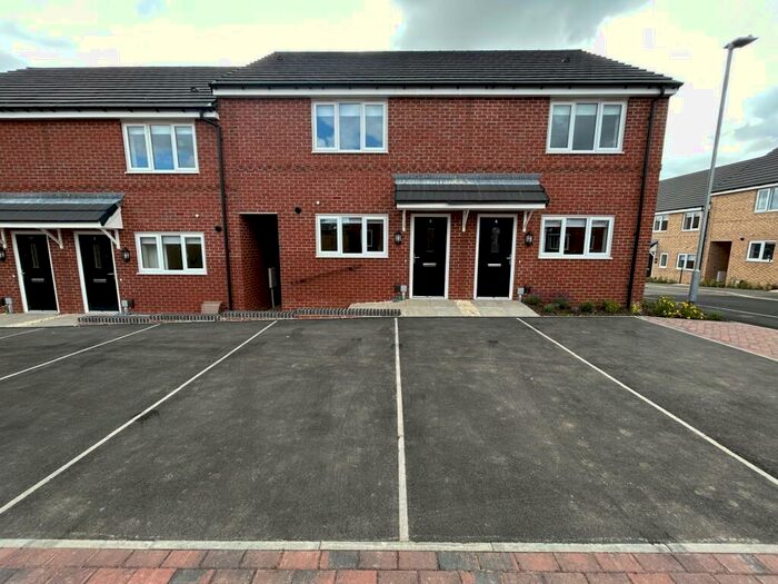 3 Bedroom Terraced House To Rent In Slim Drive, NG4