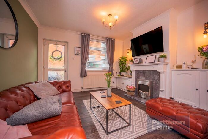 2 Bedroom House To Rent In Mansefield Close, Desborough, Kettering, NN14