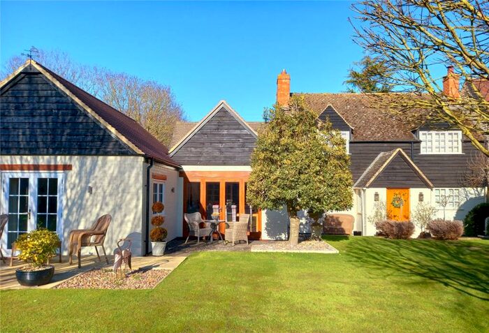 2 Bedroom Link Detached House For Sale In Illmington Road, Armscote, Stratford-Upon-Avon, Warwickshire, CV37