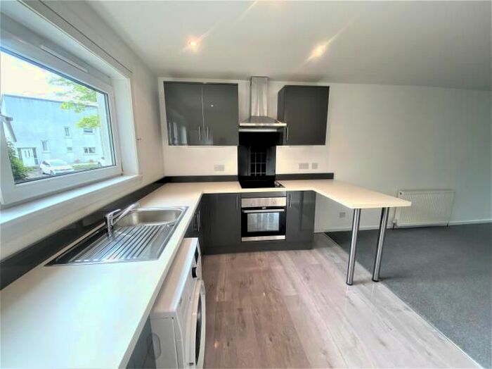 4 Bedroom Terraced House To Rent In Carnoustie Crescent, East Kilbride, Glasgow, G75