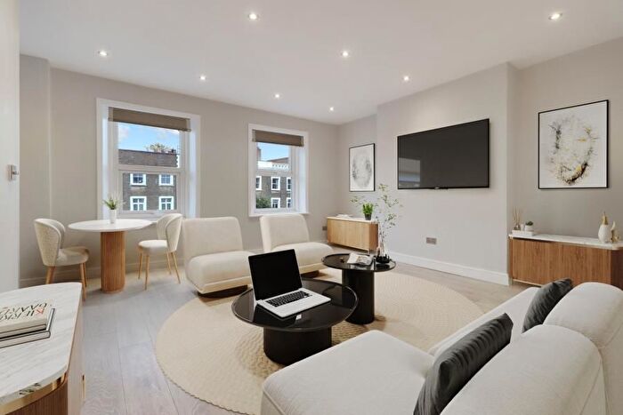 2 Bedroom Flat To Rent In Brecknock Road, Kentish Town, N7