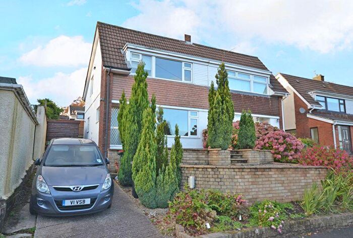 3 Bedroom Semi Detached House To Rent In Highfield Road, Newport, NP18