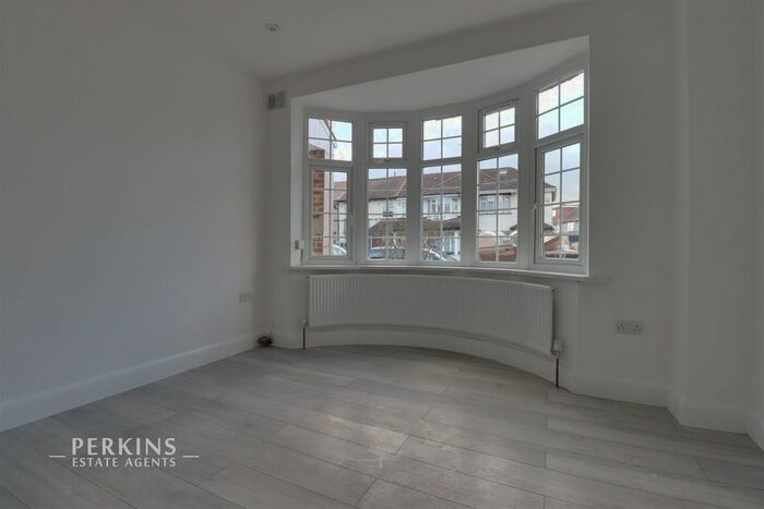 4 Bedroom Property To Rent In Southall, UB1