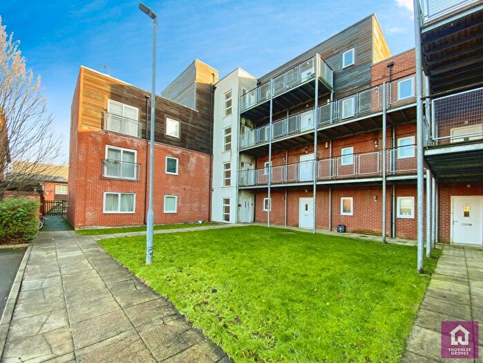 2 Bedroom Flat To Rent In Georgia Avenue, West Didsbury, Manchester, M20