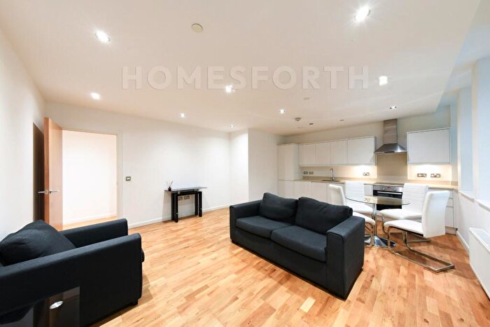 2 Bedroom Flat To Rent In Emerald House, Lansdowne Road, Croydon, CR0