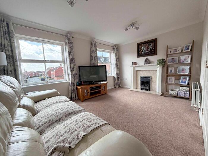 4 Bedroom Terraced House For Sale In Narrow Hall Meadow, Chase Meadow, Warwick, CV34