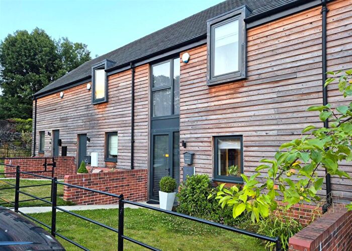 4 Bedroom House For Sale In Hayloft, Chase Farm, Ambergate, Derbyshire, DE56