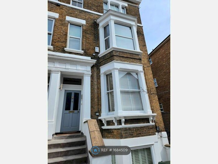 2 Bedroom Flat To Rent In Offley Road, London, SW9