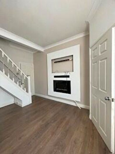 2 Bedroom House To Rent In Tavistock Street, Nelson, BB9