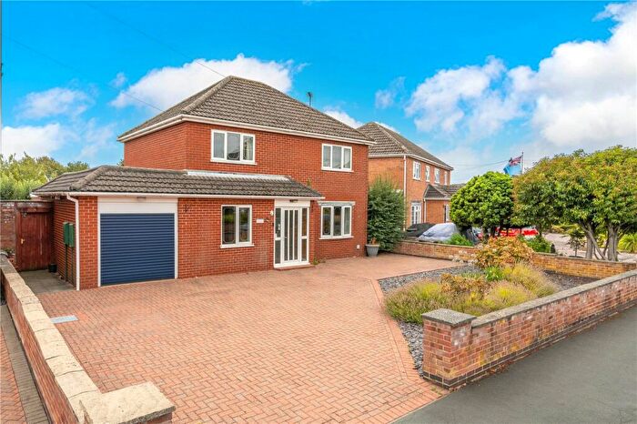 3 Bedroom House For Sale In Windsor Close, Sleaford, Lincolnshire, NG34