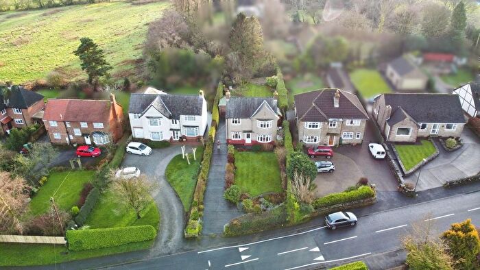 2 Bedroom Detached House For Sale In Ashover Road, Old Tupton, Chesterfield, S42