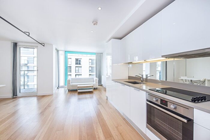 Studio To Rent In Station Approach, Hayes, UB3