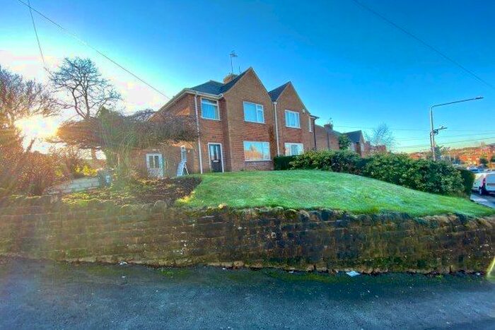 3 Bedroom Property To Rent In Runswick Drive, Nottingham NG5