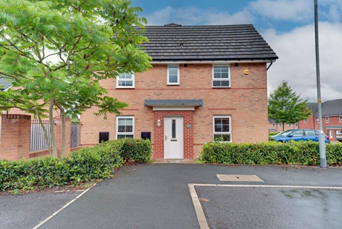 3 Bedroom Semi-Detached House For Sale In Larch Place, Somerford, CW12