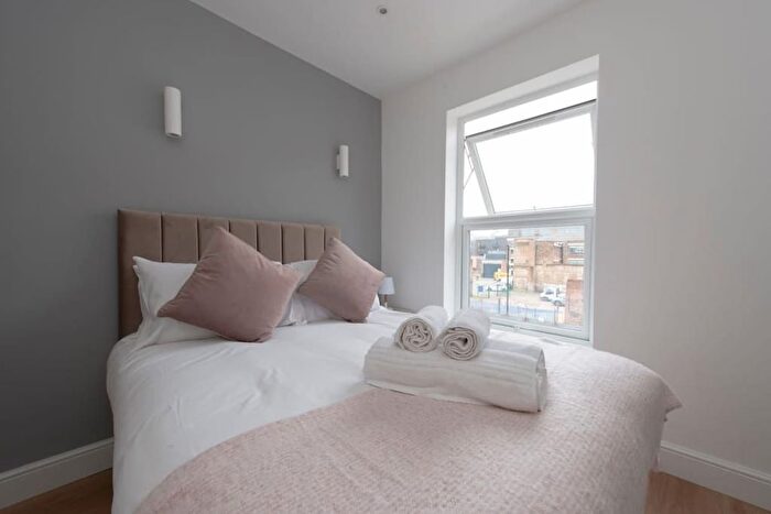 1 Bedroom Studio To Rent In Swinton St, London, WC1X