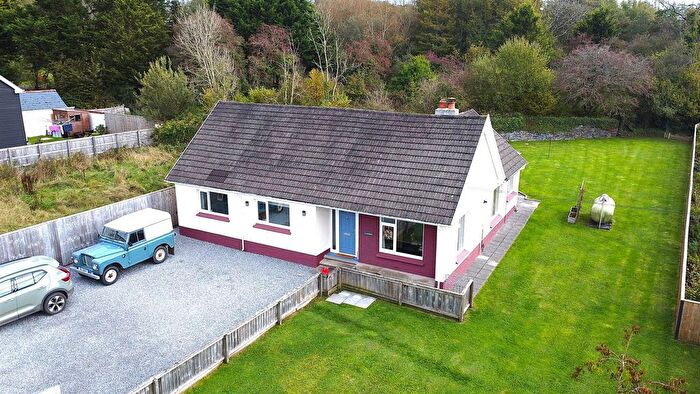 4 Bedroom Detached Bungalow For Sale In Llanfallteg, Whitland, SA34