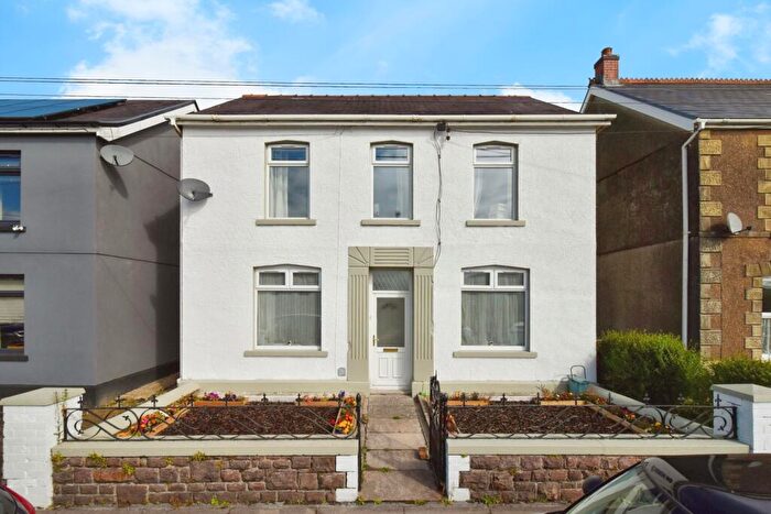 3 Bedroom Detached House For Sale In Norton Road, Penygroes, Llanelli, Carmarthenshire, SA14