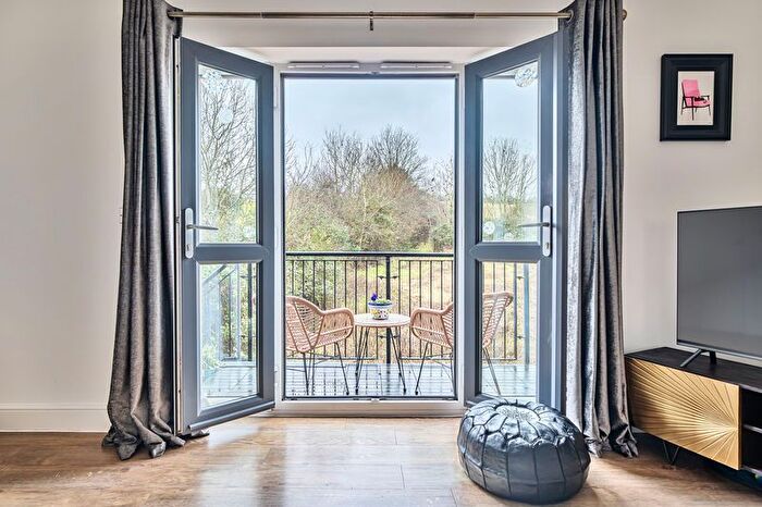 2 Bedroom Property For Sale In Hoopers Walk, Longwell Green, Bristol, BS30