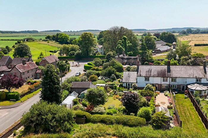 3 Bedroom End Of Terrace House For Sale In South Farm Cottages, Tarrant Hinton, DT11