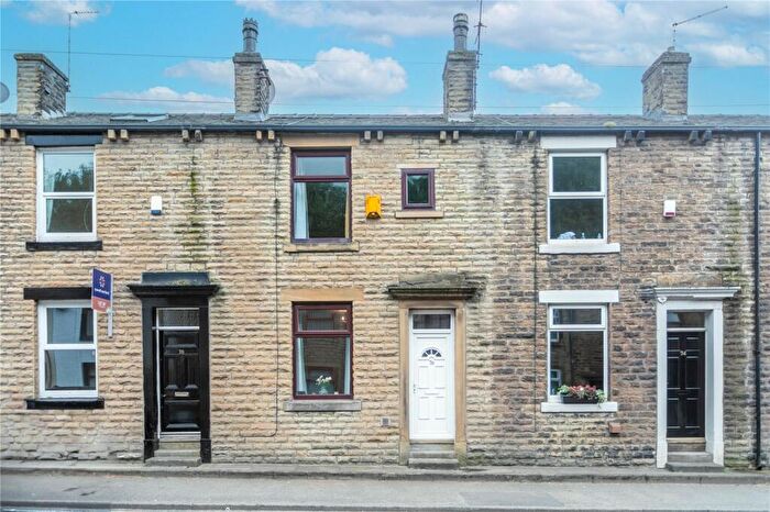 3 Bedroom Terraced House For Sale In Huddersfield Road, Newhey, Rochdale, Greater Manchester, OL16