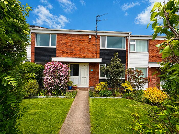 3 Bedroom Property To Rent In Caldbeck Court, Nottingham, NG9