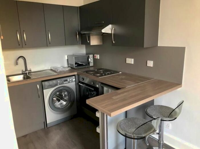 1 Bedroom Flat To Rent In Wheatfield Road, Gorgie, Edinburgh, EH11