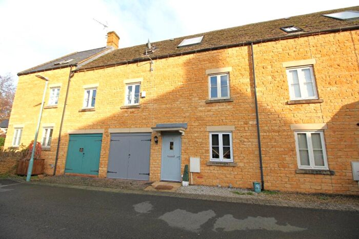 3 Bedroom Terraced House To Rent In Coln Gardens, Andoversford, Cheltenham, Gloucestershire, GL54