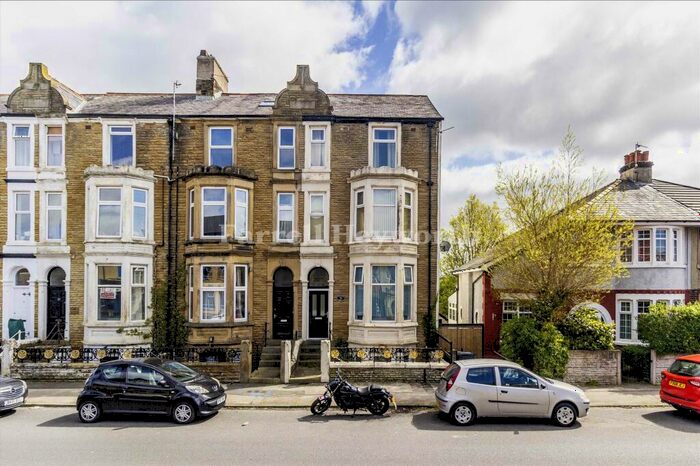 1 Bedroom Flat For Sale In Thornton Road, Morecambe, LA4