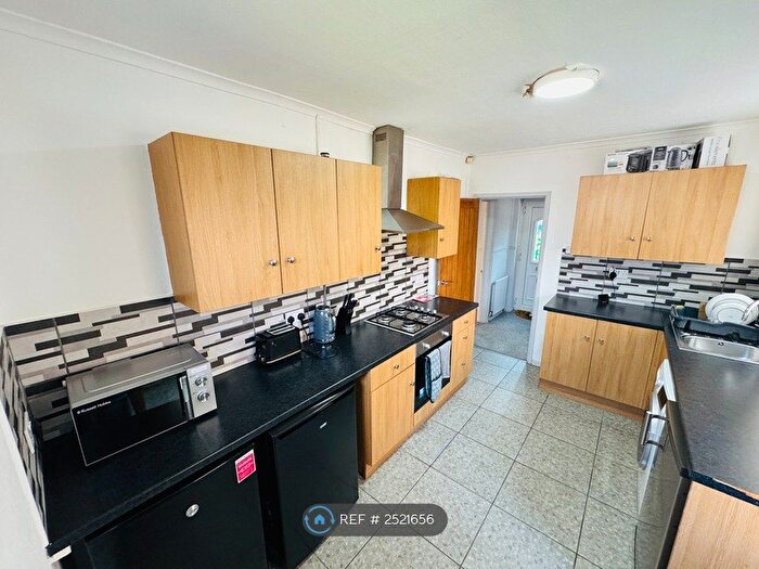 2 Bedroom End Of Terrace House To Rent In Bowness Road, Middleton, Manchester, M24