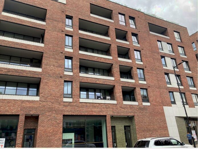 3 Bedroom Flat To Rent In Rosewood Building, Gorsuch Place, London, E2
