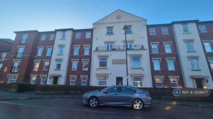 2 Bedroom Flat To Rent In St. Georges Parkway, Stafford, ST16
