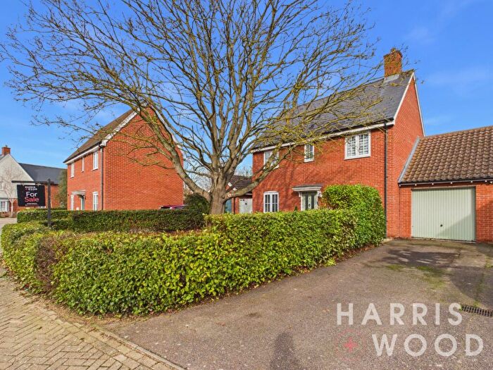 3 Bedroom Detached House For Sale In Foundation Way, Colchester, Essex, CO2