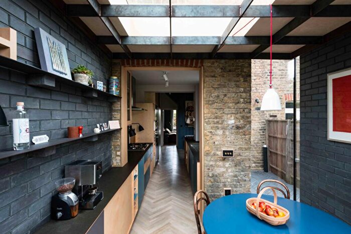 3 Bedroom Terraced House For Sale In Waveney Avenue, Nunhead, SE15